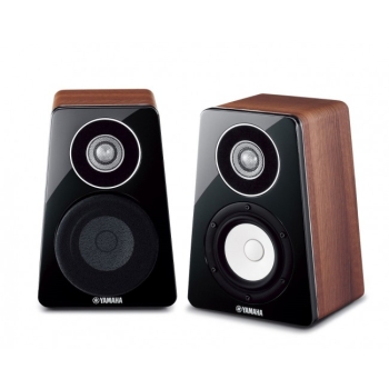 Yamaha NS-B500 Bookshelf  2-way Bass-Reflex Speaker System